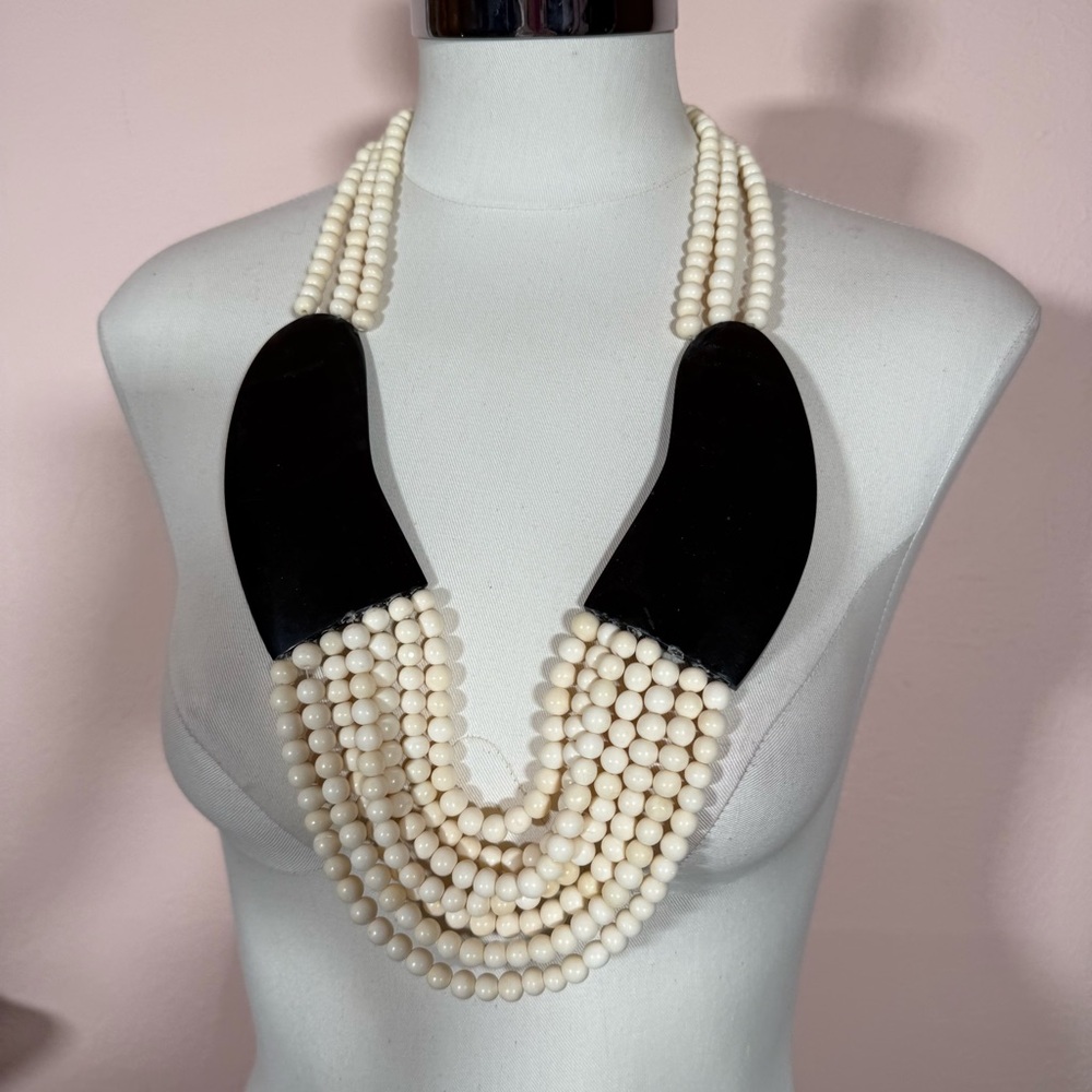 Monies Tribal ethnic horn shell Oversized Necklace vintage 1980 90’s